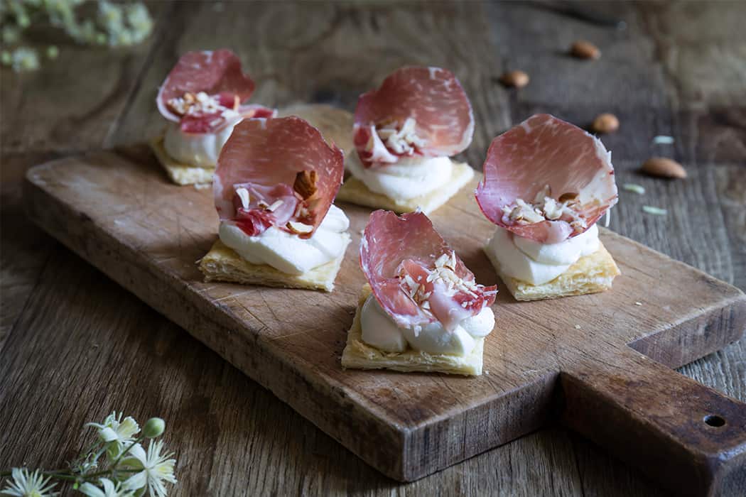 ricetta sfogliatine con coppa di Parma